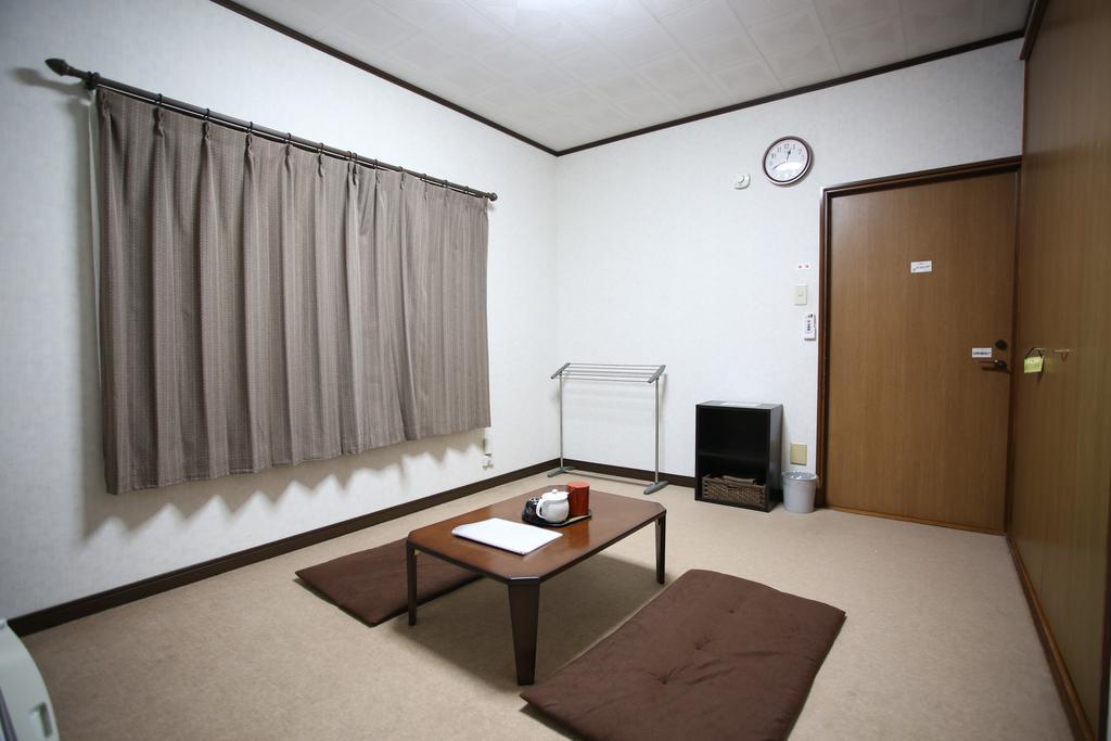 Minshuku Tenhou Hotel Takachiho Exterior photo